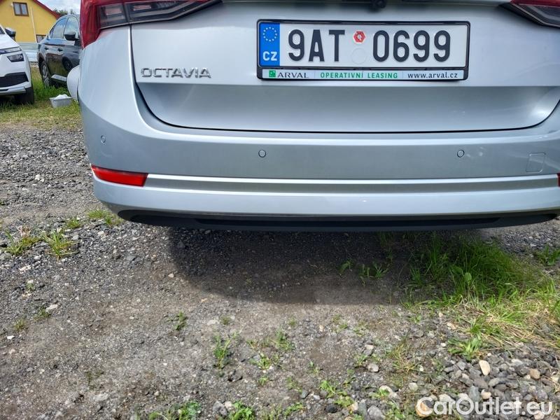  Skoda  Octavia  Combi (NX3)(2020) Oct.Combi 2.0TDI 110 Style AT #19