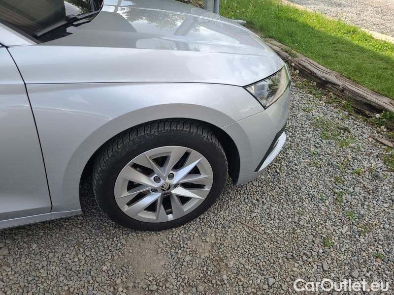  Skoda  Octavia  Combi (NX3)(2020) Oct.Combi 2.0TDI 110 Style AT #8