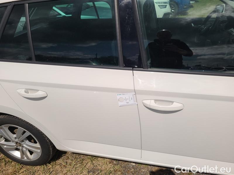  Skoda  Fabia  Combi (2015) Com.1.0TSI 70 Ambition 5d #13