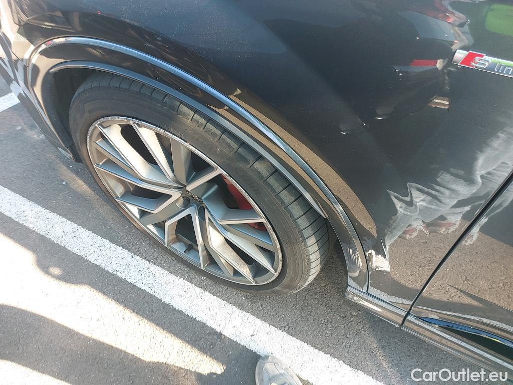  Audi  Q7 AUDI  / 2019 / 5P / todoterreno S line 60 TFSIe 335kW(456CV) quattro tip #3