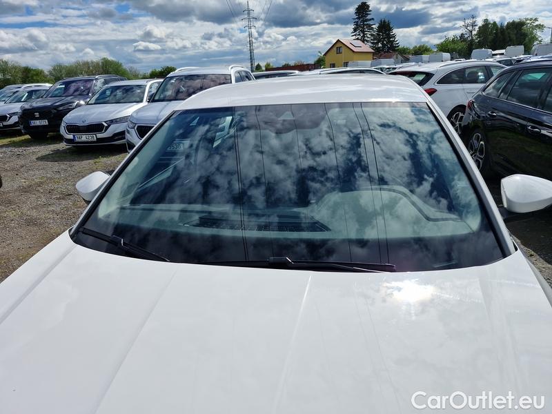  Skoda  Octavia  Lim. (NX3)(2020)  1.5TSI 110 Ambition 5d #1