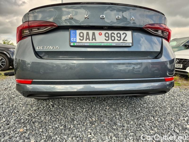  Skoda  Octavia  Lim. (NX3)(2020) Oct. 2.0TDI 110 Style AT 5d #15
