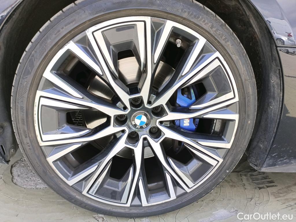  Bmw  Serie 4 BMW  / 2020 / 5P / berlina con portón M440i xDrive Gran Coupé #1
