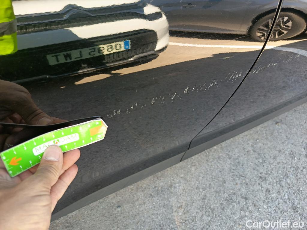  Hyundai  Konna HYUNDAI Kona 1.6 GDI HEV Klass DCT 100 CV / 5P  #22