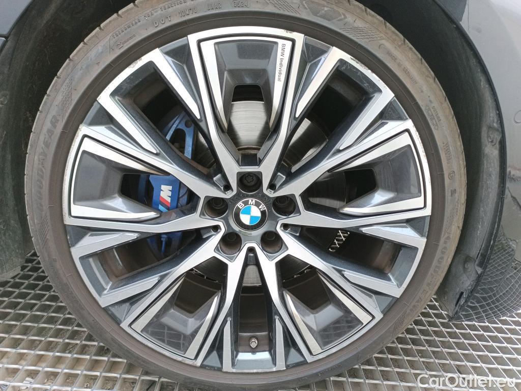  Bmw  Serie 4 BMW  / 2020 / 5P / berlina con portón M440i xDrive Gran Coupé #4