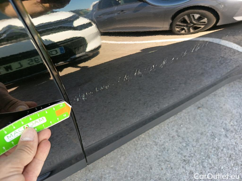  Hyundai  Konna HYUNDAI Kona 1.6 GDI HEV Klass DCT 100 CV / 5P  #17