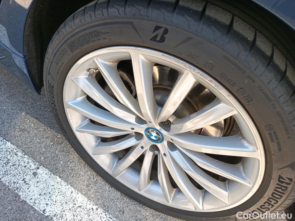  Bmw  Serie 5 BMW  / 2020 / 4P / sedán 530e #3