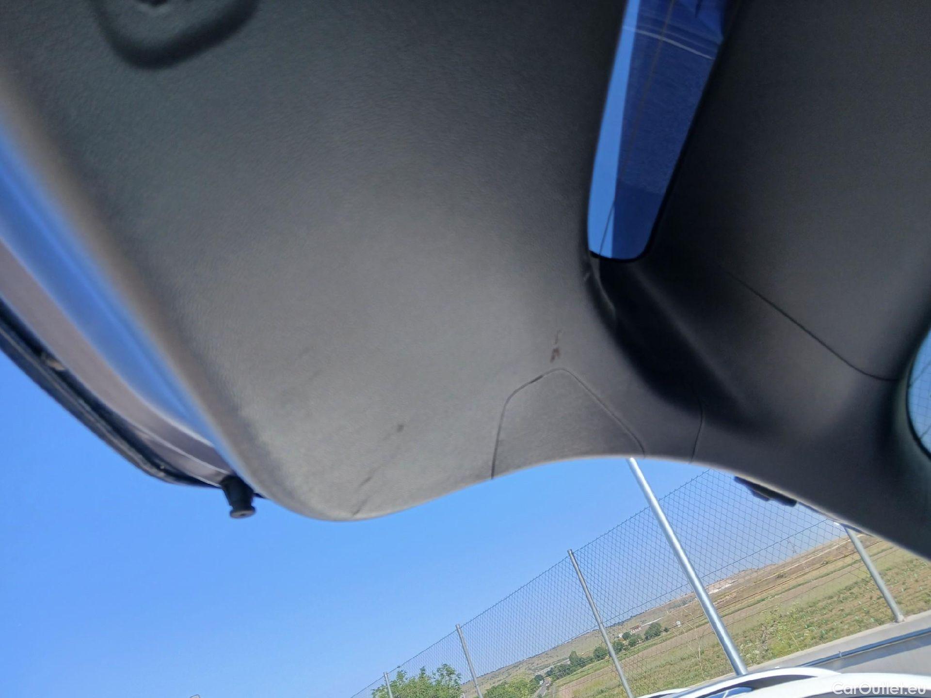  Hyundai   Ioniq HYUNDAI / 2019 / 5P / berlina con portón 1.6 GDI HEV Tecno DCT #23