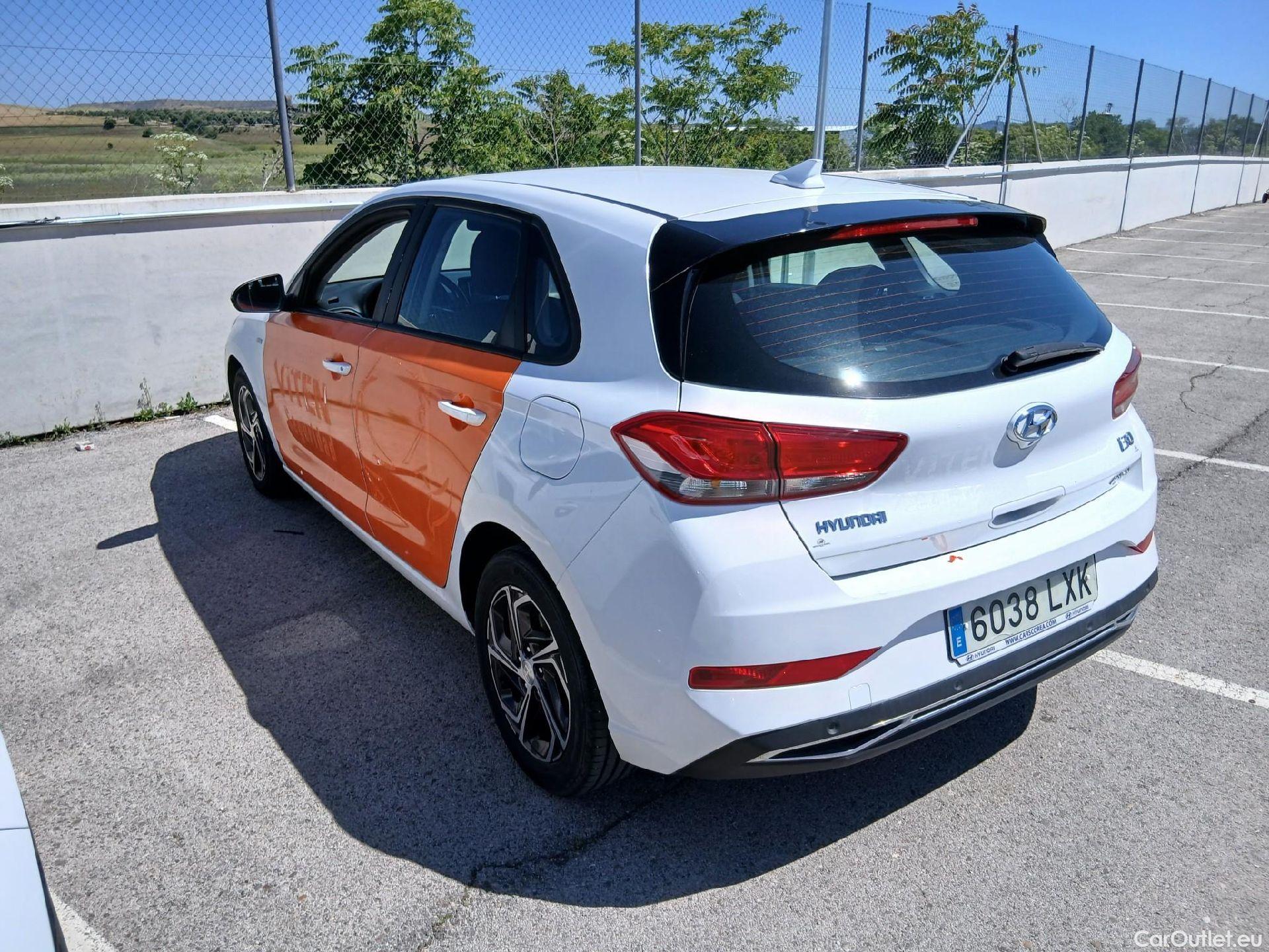  Hyundai  i30 HYUNDAI  1.0 TGDI 120 CV #3
