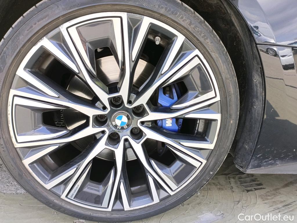  Bmw  Serie 4 BMW  / 2020 / 5P / berlina con portón M440i xDrive Gran Coupé #2