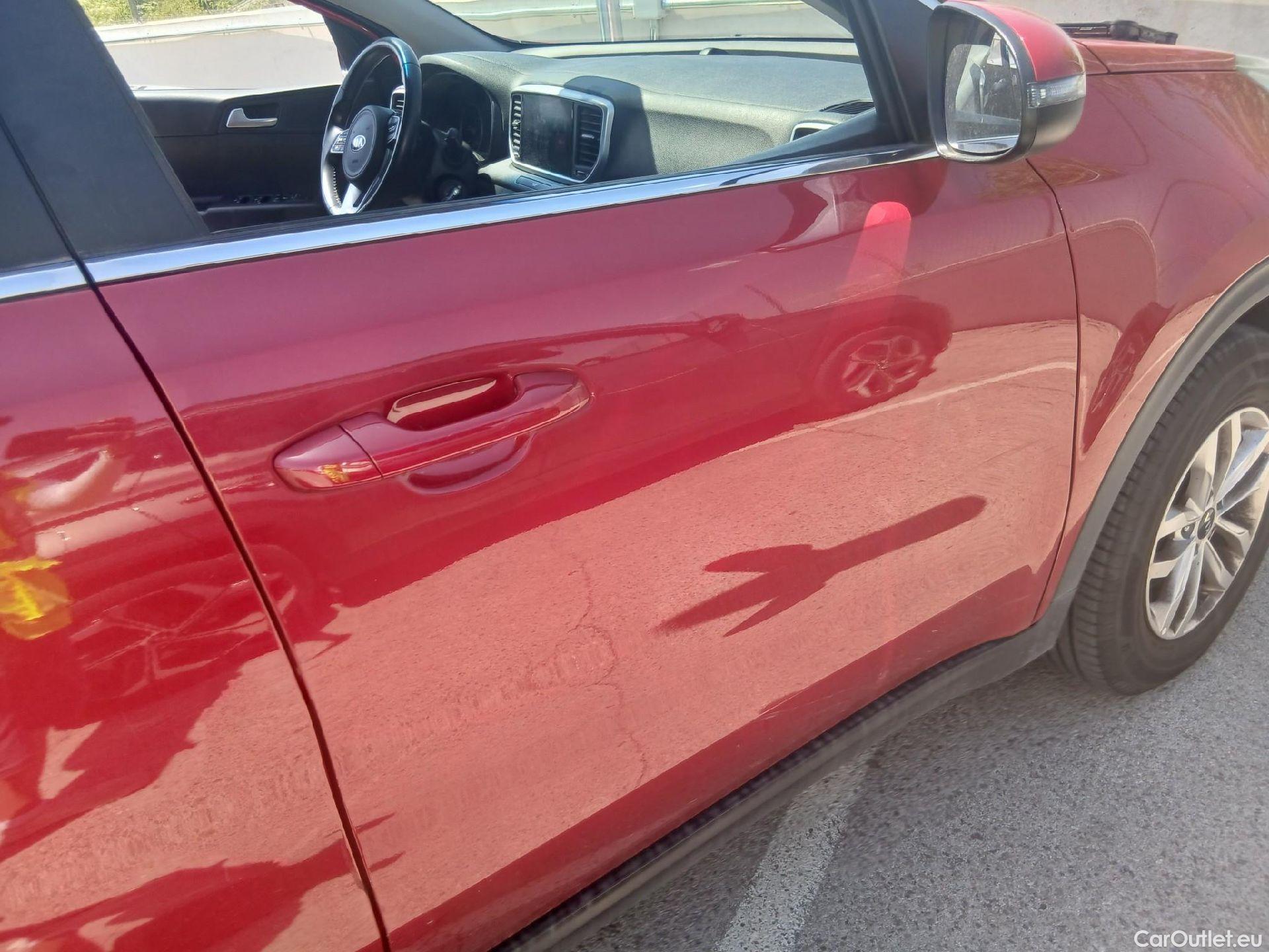  KIA  Sportage KIA  / 2018 / 5P / todoterreno 1.6 CRDi Concept 85kW (115CV) 4x2 #16
