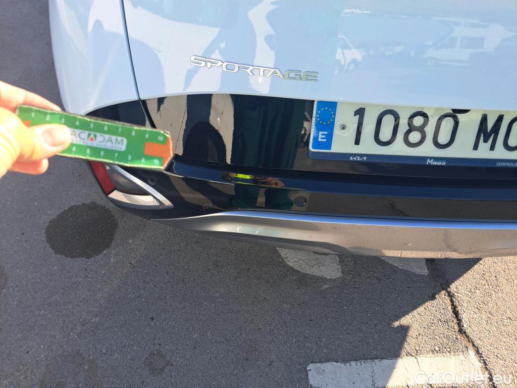  KIA  Sportage KIA  1.6 T-GDi 150 CV MHEV Tech 4x2/ 5P  #16