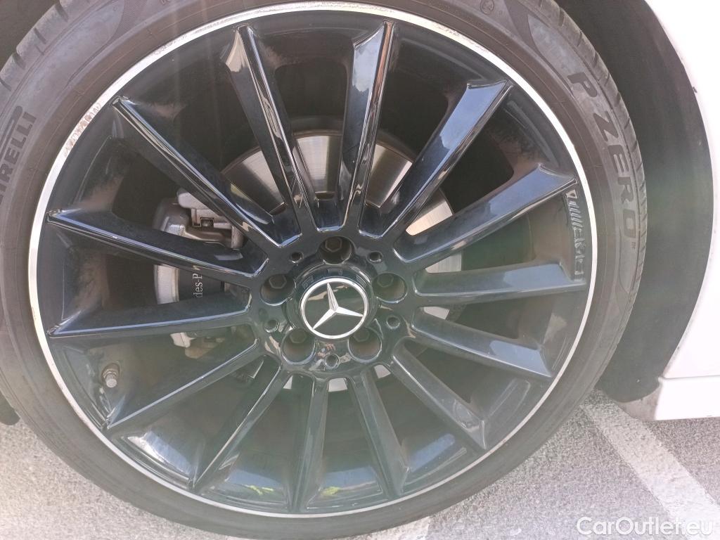  Mercedes  A-Klasse MERCEDES-BENZ Clase A / 2018 / 5P / berlina con portón A 200 d #3