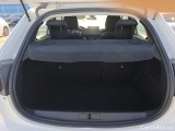  Peugeot  208 PEUGEOT  / 2019 / 5P / berlina con portón BlueHDi 73kW (100CV) Active #8