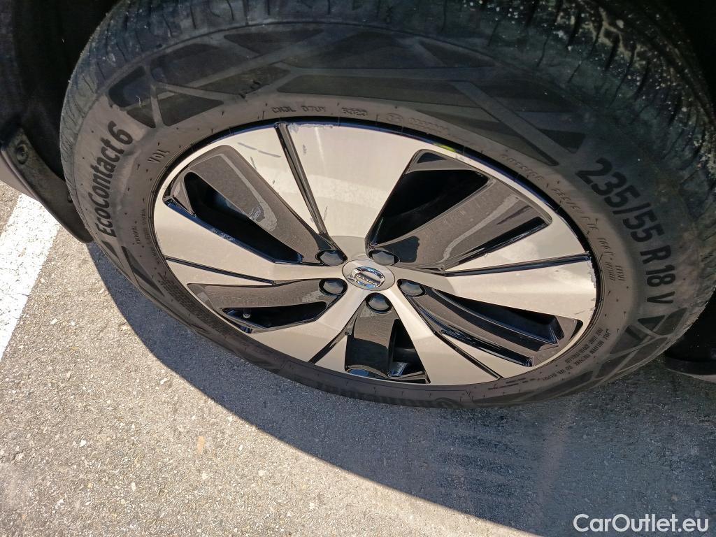  Volvo  XC 40 VOLVO XC40 / 2017 / 5P / todoterreno 1.5 T4 Twin Recharge Inscription Ex Auto #5