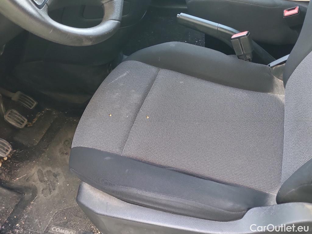  Opel  Combo OPEL  / 3P / 1.6 TD 100 CV Express L H1 650  #28