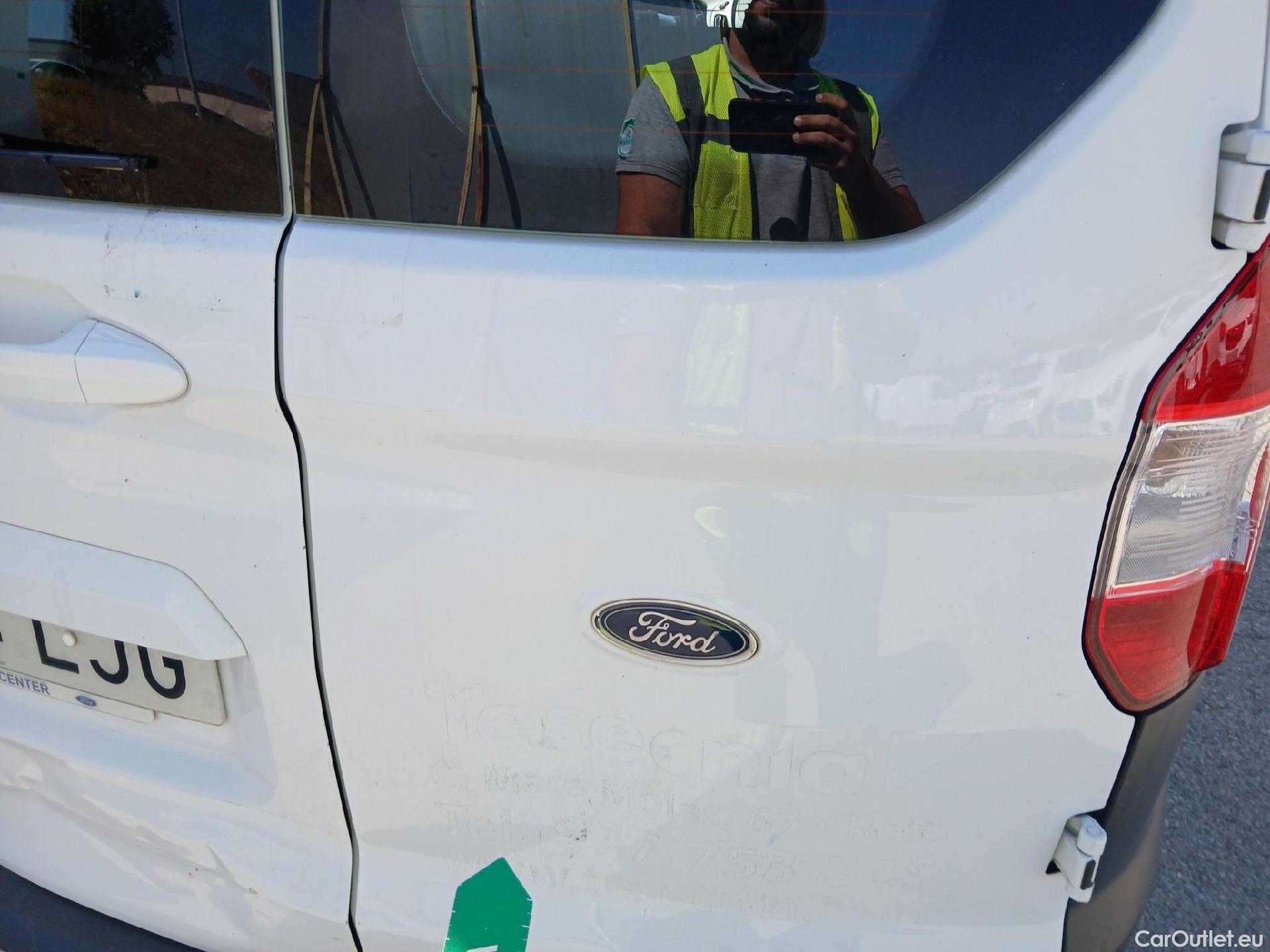  Ford  Transit  Courier Kombi Trend 1.5 TDCi 75CV MT6 E6dT #58