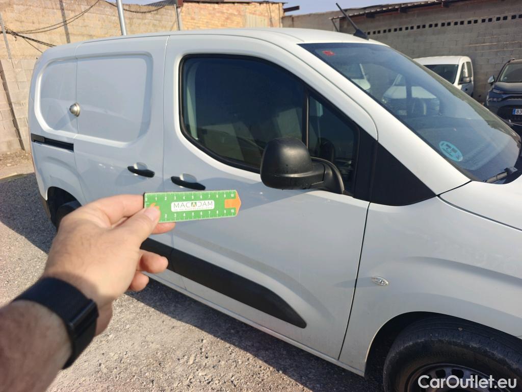  Citroen  Berlingo CITROEN  / 4P / Talla M BlueHDi 100 CV CLUB #3