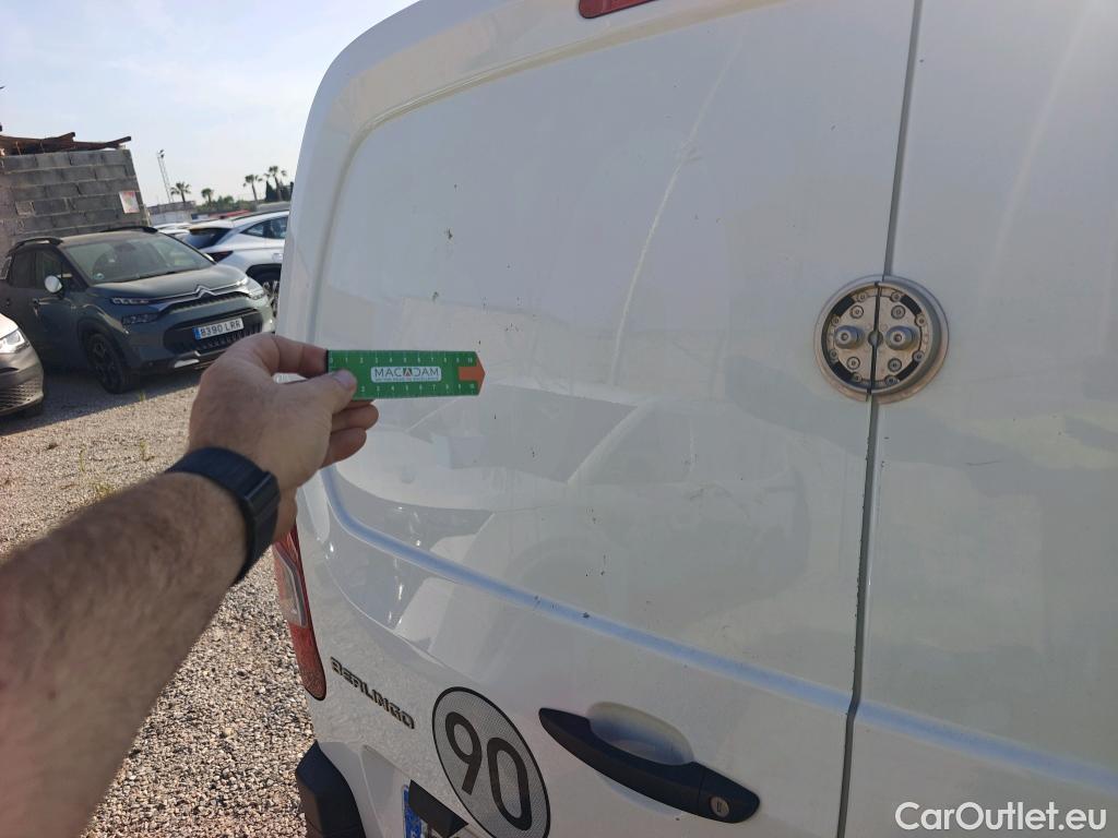  Citroen  Berlingo CITROEN  / 4P / Talla M BlueHDi 100 CV CLUB #7