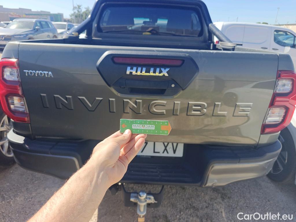  Toyota  Hilux TOYOTA  / 2020 / 4P / pickup 2.8 D-4D 150kW C. Doble Invincible A/T #1