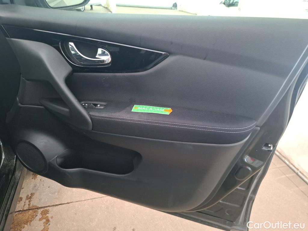  Nissan  Qashqai NISSAN  / 2017 / 5P / Crossover 1.5 DCI 115 DCT Business Edition #11
