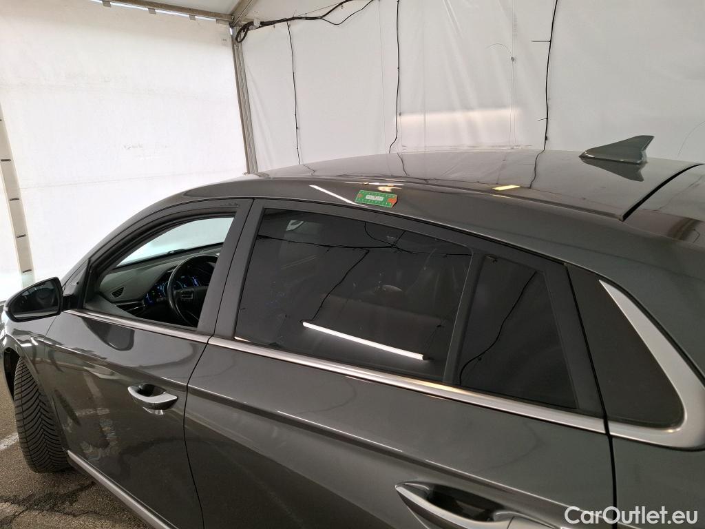  Hyundai   Ioniq Ioniq Executive Hybrid 1.6 GDI 140CV BVA6 E6dT #85