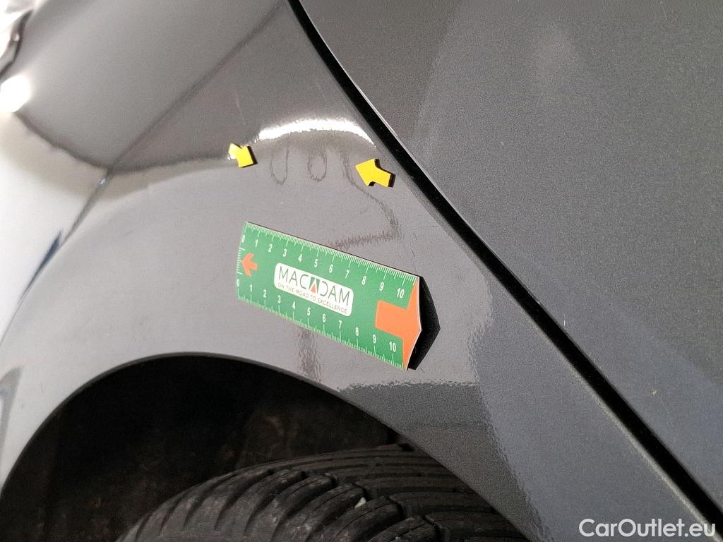  Hyundai   Ioniq Ioniq Executive Hybrid 1.6 GDI 140CV BVA6 E6dT #8