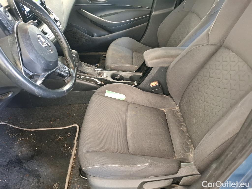  Toyota  Corolla TOYOTA  Touring Sports / 2018 / 5P / Break Hybride 122h Dynamic Business Supp Lomb #69