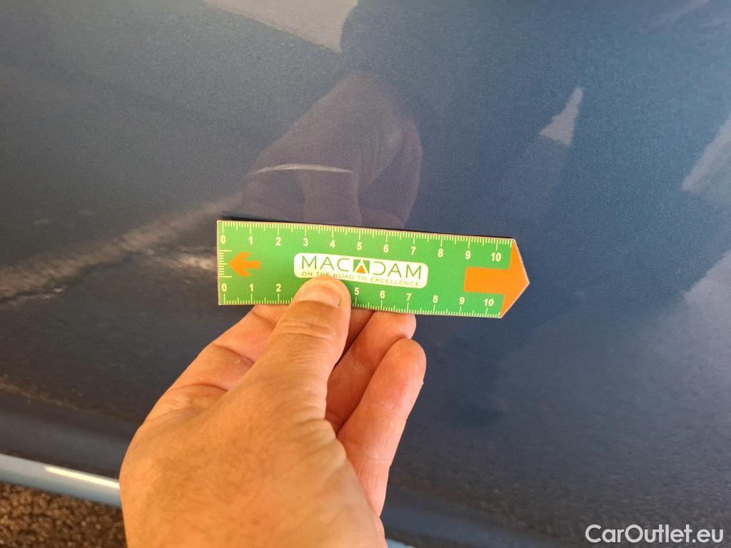  Toyota  Corolla TOYOTA  Touring Sports / 2018 / 5P / Break Hybride 122h Dynamic Business Supp Lomb #19
