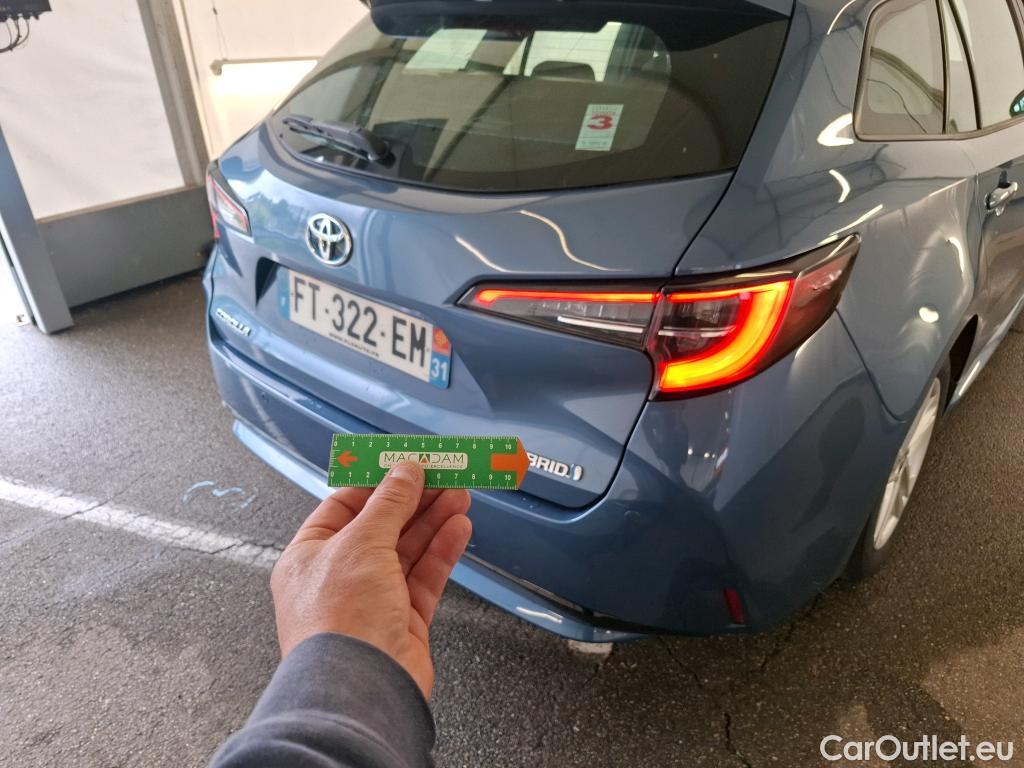  Toyota  Corolla TOYOTA  Touring Sports / 2018 / 5P / Break Hybride 122h Dynamic Business Supp Lomb #20