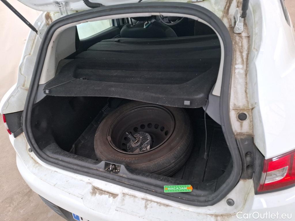  Renault  Clio RENAULT  Société VU 5p Berline Air dCi 75 - 18 #13