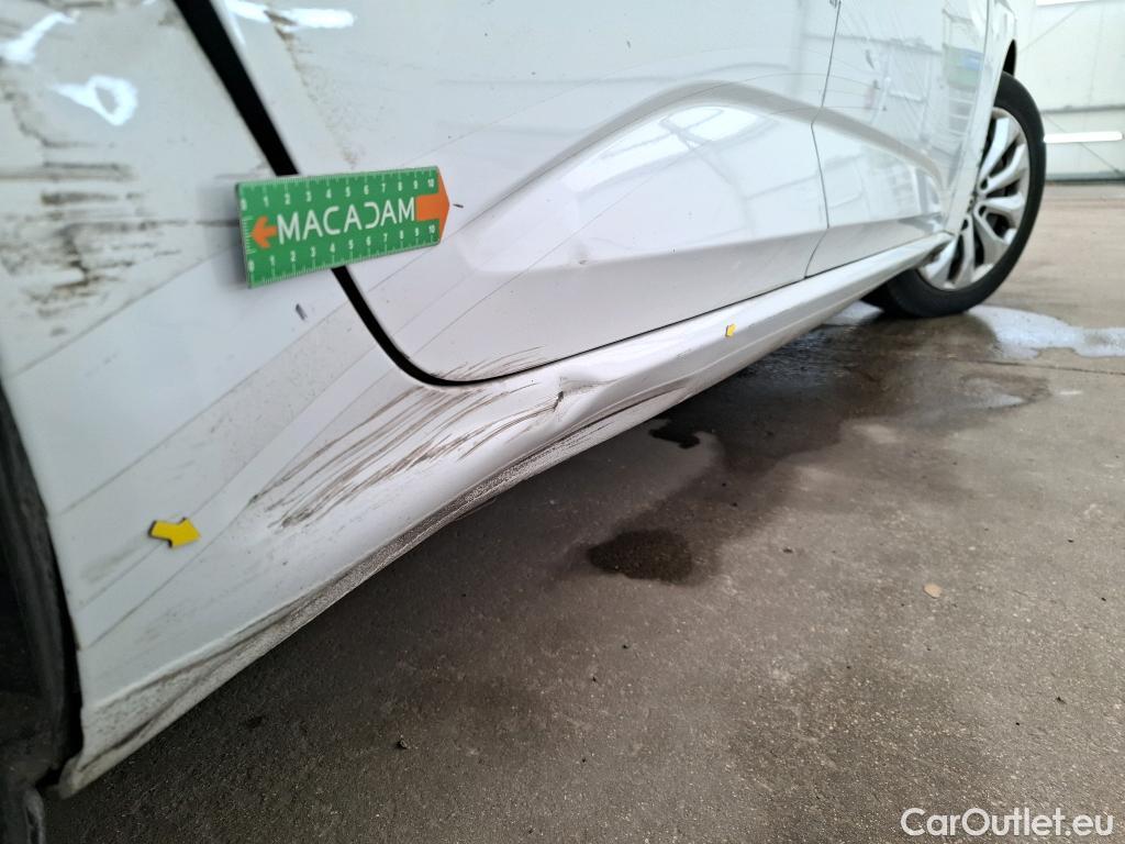  Renault  Megane  IV Berline 5pt. Société Air Nav 1.5 dCi 110CV BVM6 E6 #1