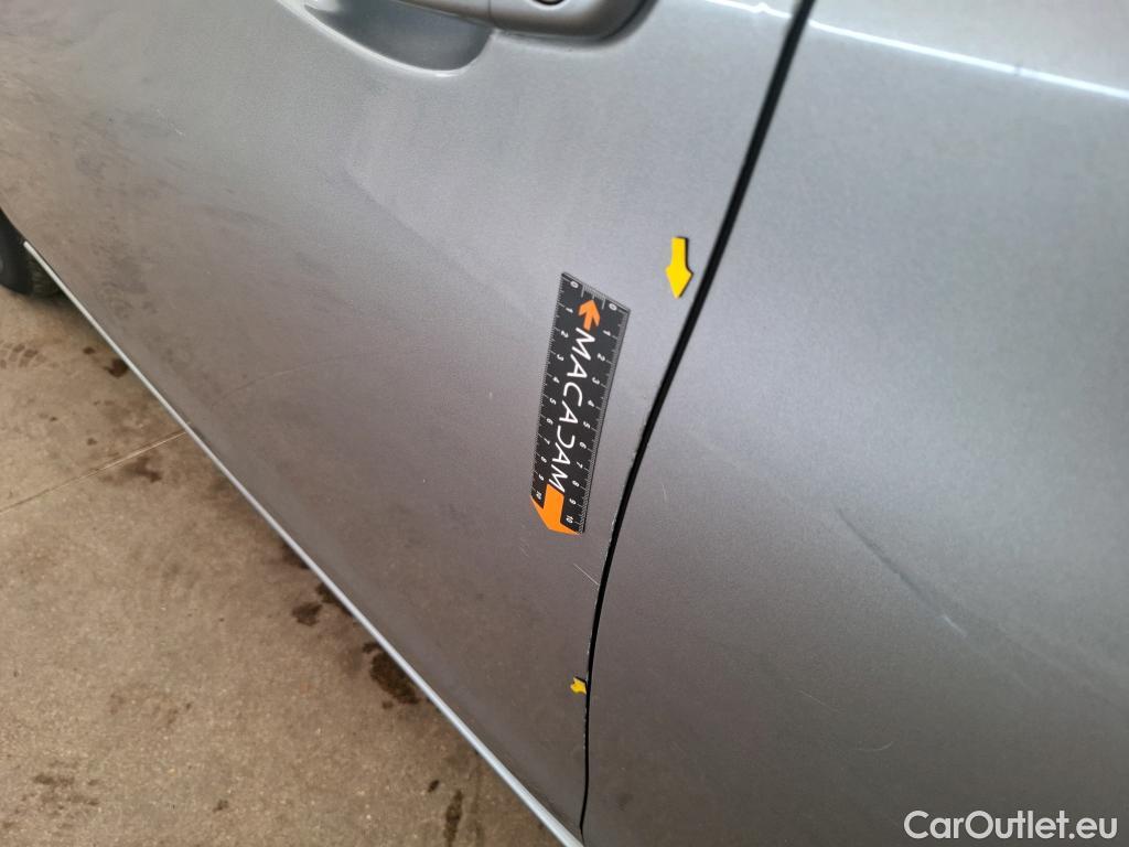  Peugeot  308  Pack Clim Nav 1.6 HDi 100CV BVM5 E6 #94