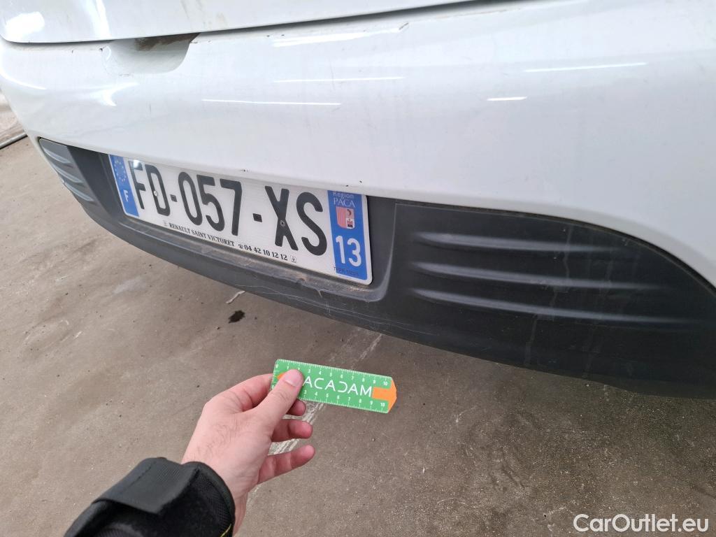  Renault  Clio RENAULT  Société VU 5p Berline Air dCi 75 - 18 #31