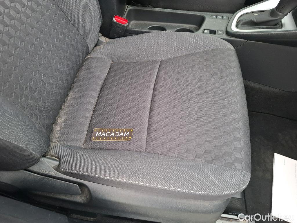  Toyota  Yaris  Hybride Affaires / 2019 / 5P / Berline / VU 1.5 Hybride 116h Dynamic Business  #50