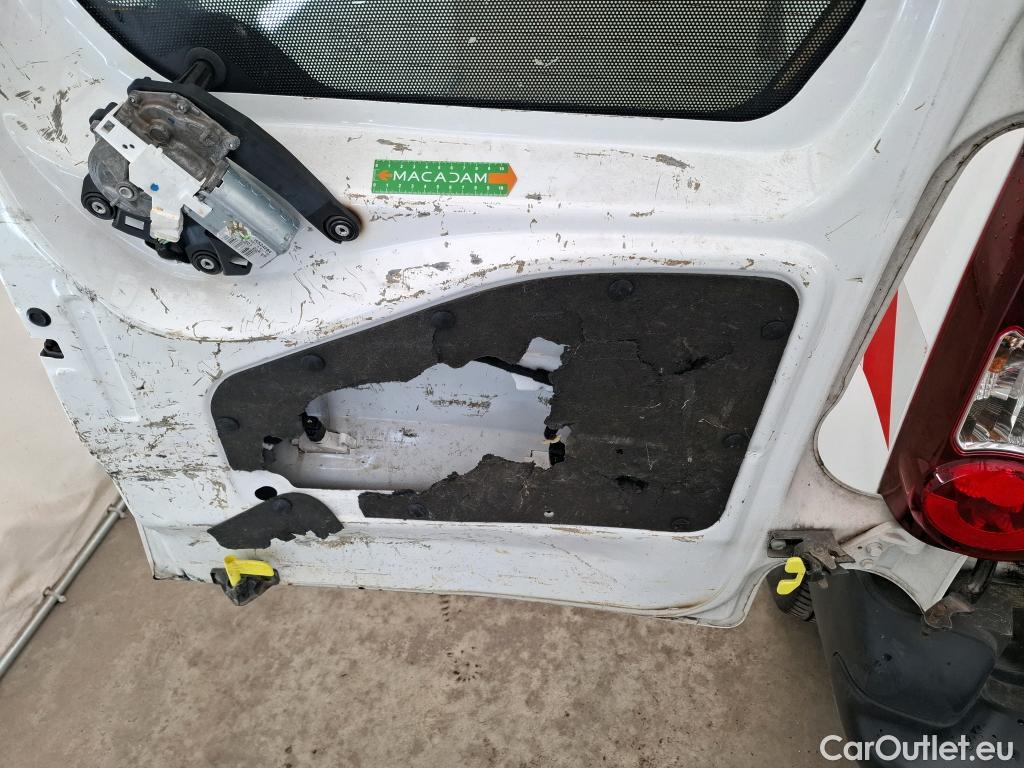  Citroen  Berlingo  Fourgon Club L1 (Court) 1.6 BlueHDi 100CV BVM5 E6 #22