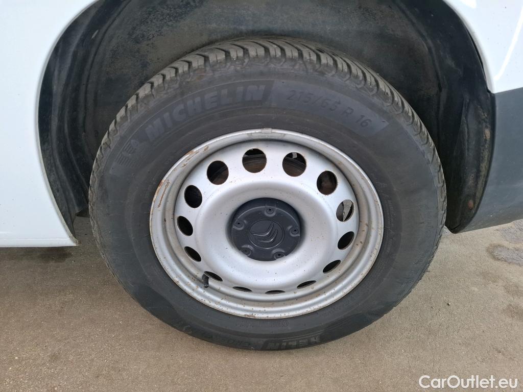  Citroen  Berlingo  Fourgon Club M 1000 1.5 BlueHDi 75CV BVM5 E6dT #24