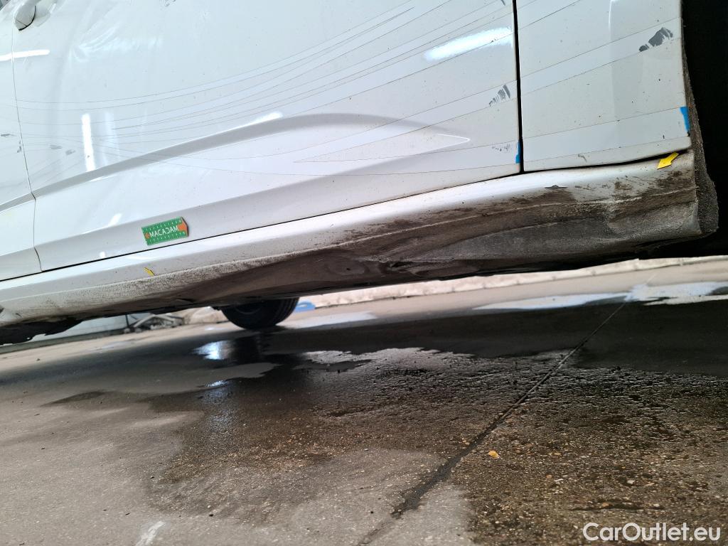 Renault  Megane  IV Berline 5pt. Société Air Nav 1.5 dCi 110CV BVM6 E6 #3