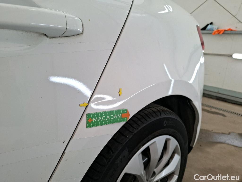  Renault  Megane  IV Berline 5pt. Société Air Nav 1.5 dCi 110CV BVM6 E6 #23