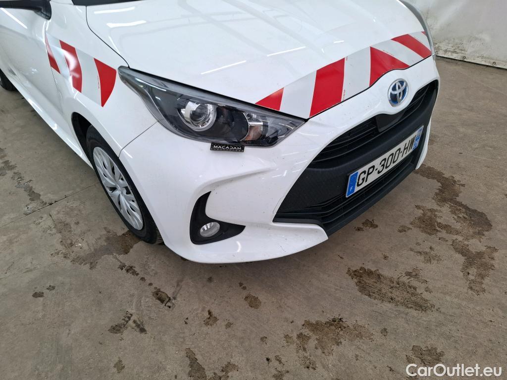  Toyota  Yaris  Hybride Affaires / 2019 / 5P / Berline / VU 1.5 Hybride 116h Dynamic Business  #3
