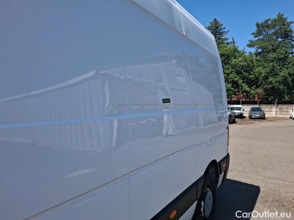  Renault  Master RENAULT  VU 4p Fourgon FG Cf Trac F3500 L3H2 dCi 125 #19