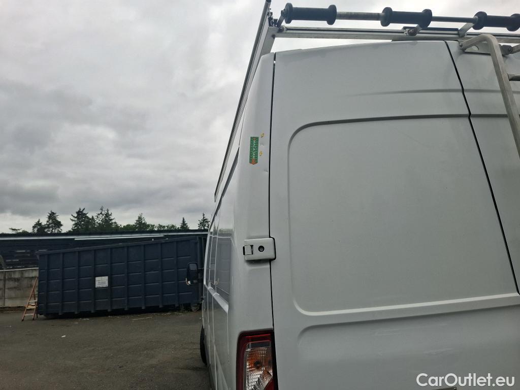  Renault  Master  III Fourgon L3H2 3 5 Grand Confort dCi 135CV BVM6 E6dT #20