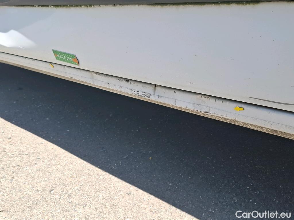  Renault  Master RENAULT  VU 4p Fourgon FG Cf Trac F3500 L3H2 dCi 125 #14