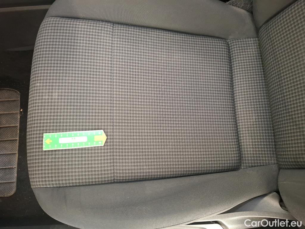  Volkswagen  Caddy VOLKSWAGEN  Cargo / 2020 / 4P / Fourgonnette 2.0 TDI 75ch Business #17
