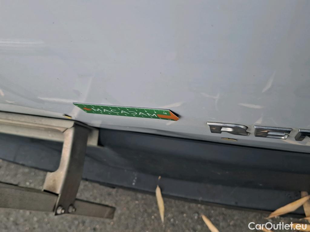  Renault  Master  III Fourgon L3H2 3 5 Grand Confort dCi 135CV BVM6 E6dT #13