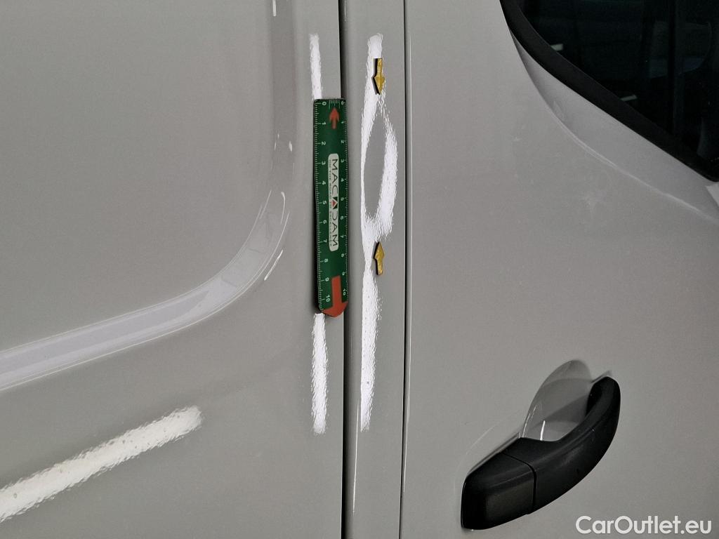  Renault  Master  III Fourgon L1H1 3 5 Grand Confort 2.3 dCi 135CV BVM6 E6dT #24