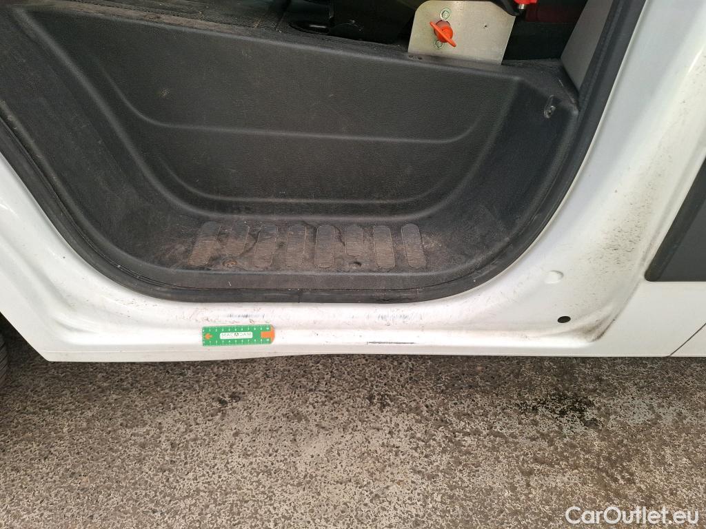  Renault  Master  III Fourgon L1H1 3 5 Grand Confort 2.3 dCi 135CV BVM6 E6dT #15