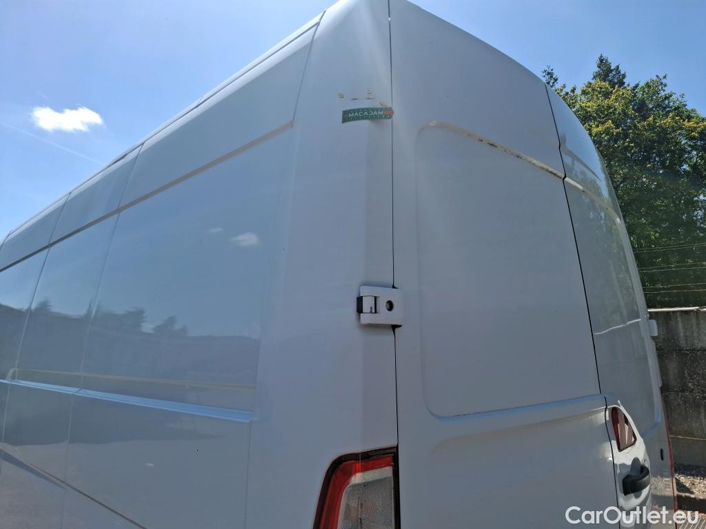  Renault  Master RENAULT  VU 4p Fourgon FG Cf Trac F3500 L3H2 dCi 125 #47