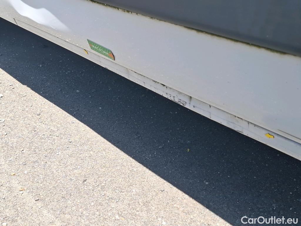  Renault  Master RENAULT  VU 4p Fourgon FG Cf Trac F3500 L3H2 dCi 125 #13