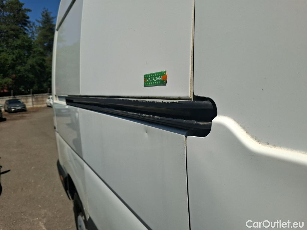  Renault  Master RENAULT  VU 4p Fourgon FG Cf Trac F3500 L3H2 dCi 125 #71
